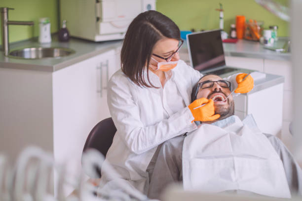 Best Pediatric Emergency Dentist in Mccom, MS