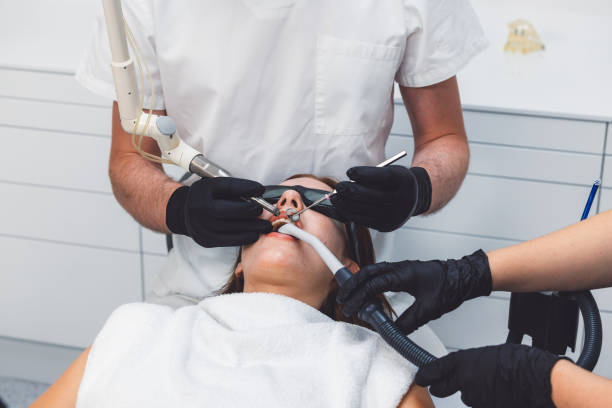 Best Emergency Tooth Extraction in Mccom, MS